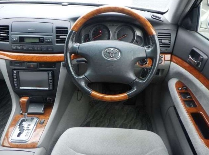 2003 TOYOTA MARK II